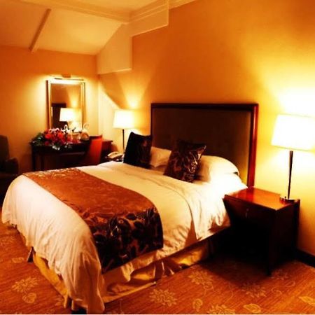 Moonstar Hotel Ya'an Bagian luar foto