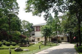 Moonstar Hotel Ya'an Bagian luar foto